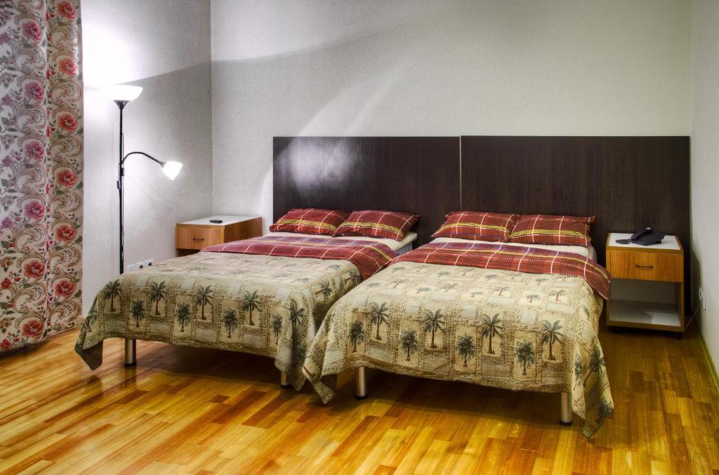 Guest House On Sadovaya Almaty Phòng bức ảnh